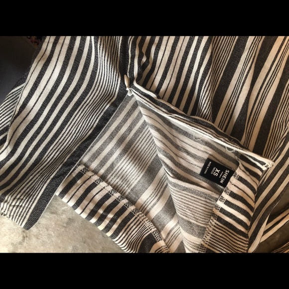 3 mini skirts - Picture 8 of 16